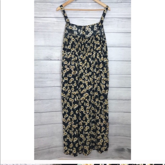 Wild Fable Sunflower Romper - Picture 4 of 7